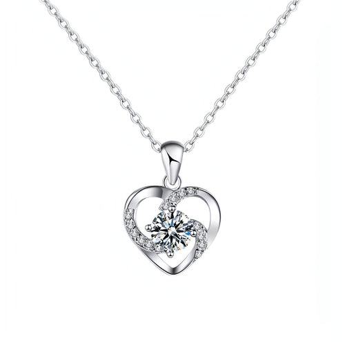 LuxeHeart™ – 18K Moissanite Platinum Heart Necklace